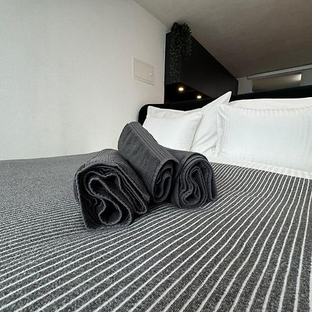 Appartement Au Rez-De-Chaussee En Vieille Ville De 포렌트루이 외부 사진